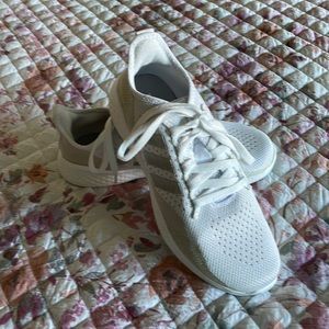 Adidas tennis shoes